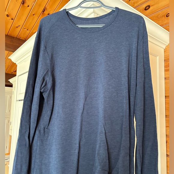 Men’s Lululemon 5 YEAR BASIC LONG SLEEVE - Picture 1 of 2